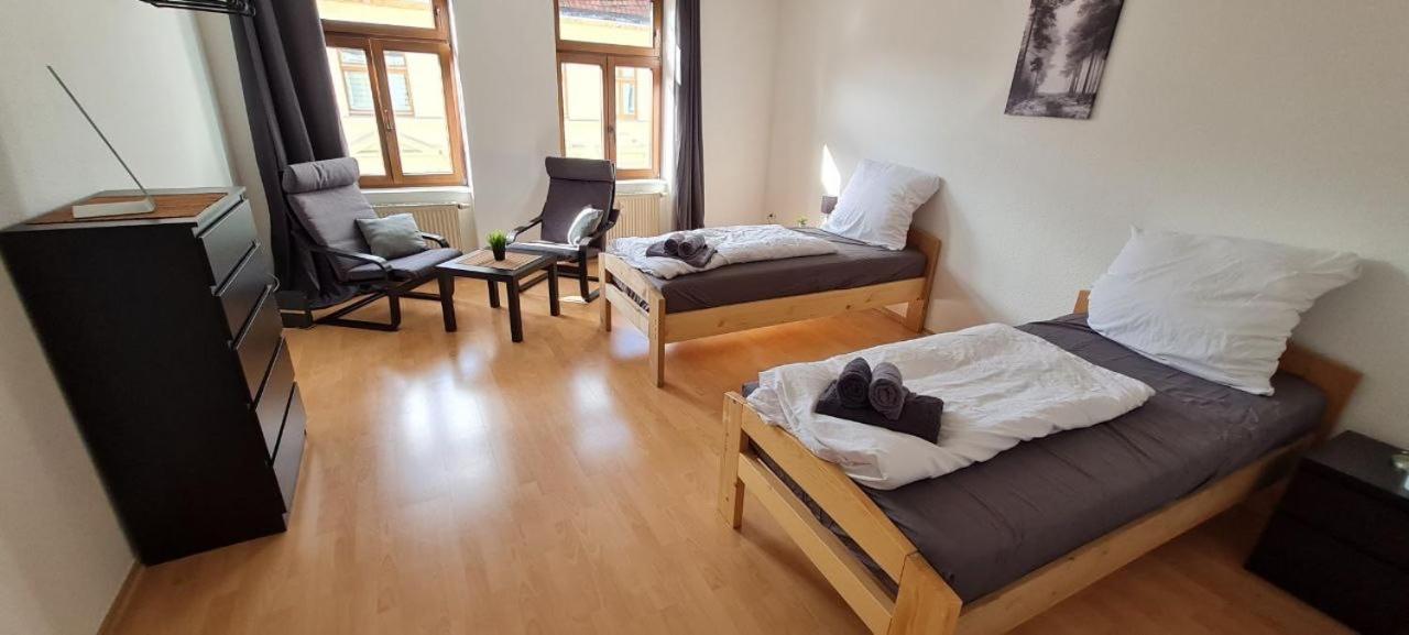 Cozy 2 Room Apartment In Magdeburg Kültér fotó